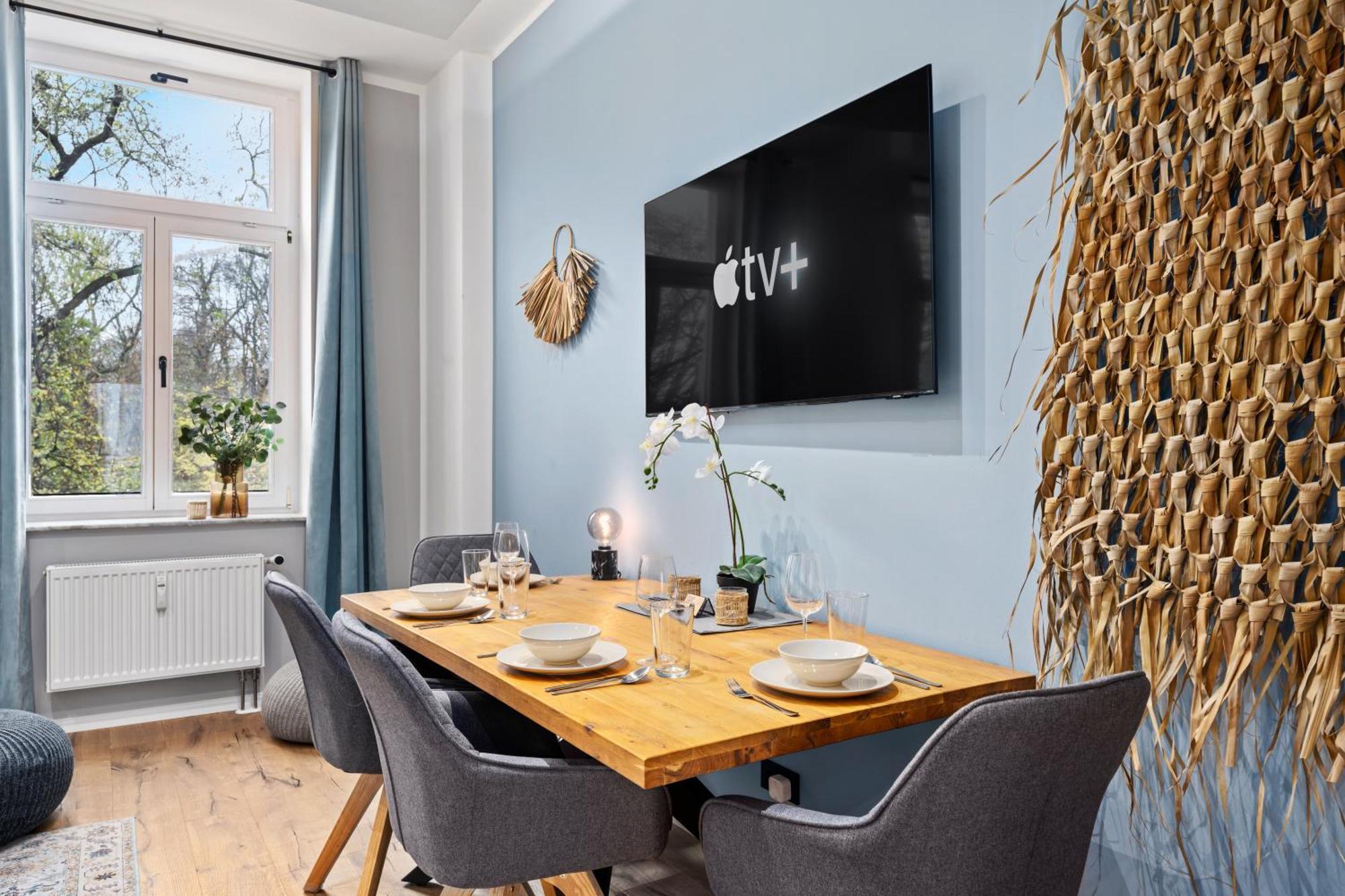 Edler Wohnraum Luxurioeses Stadtstudio Mit Balkon, Kaffeevollautomat & Klima Zwickau Exterior photo